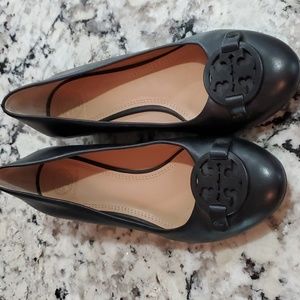 Tory burch wedge shoes